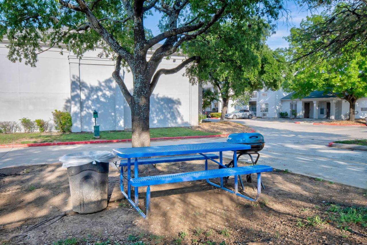 Studio 6-San Antonio, Tx - Six Flags エクステリア 写真